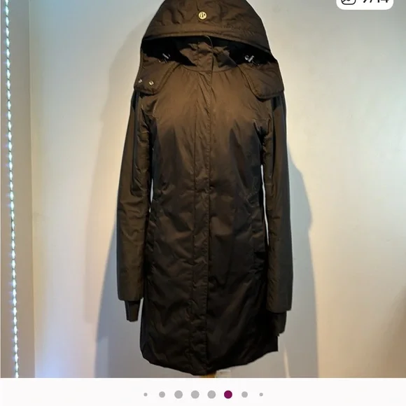 Lululemon Athletica Black Ski Jacket - Picture 5 of 12